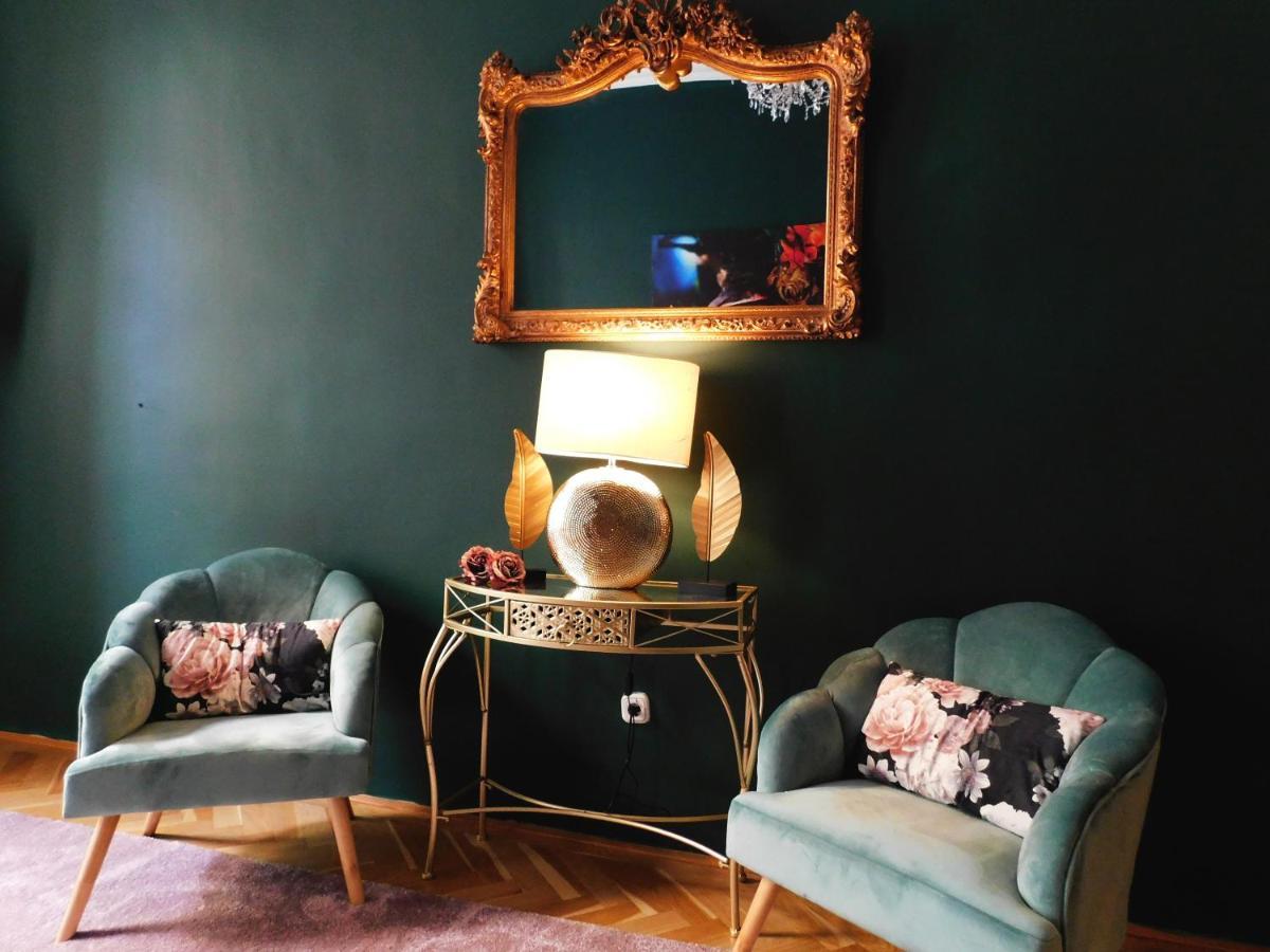 Wonder Deer Lux Apartment At The Parliament Self Check-In ブダペスト エクステリア 写真