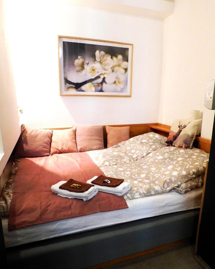 Wonder Deer Lux Apartment At The Parliament Self Check-In ブダペスト エクステリア 写真